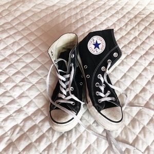 black high top converse
